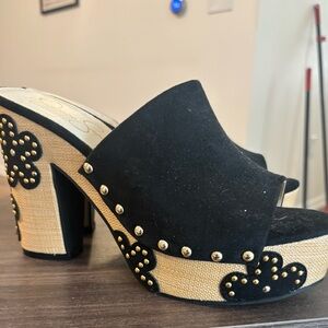 Brand New Jessica Simpson Platform..Never Worn heel 4’5